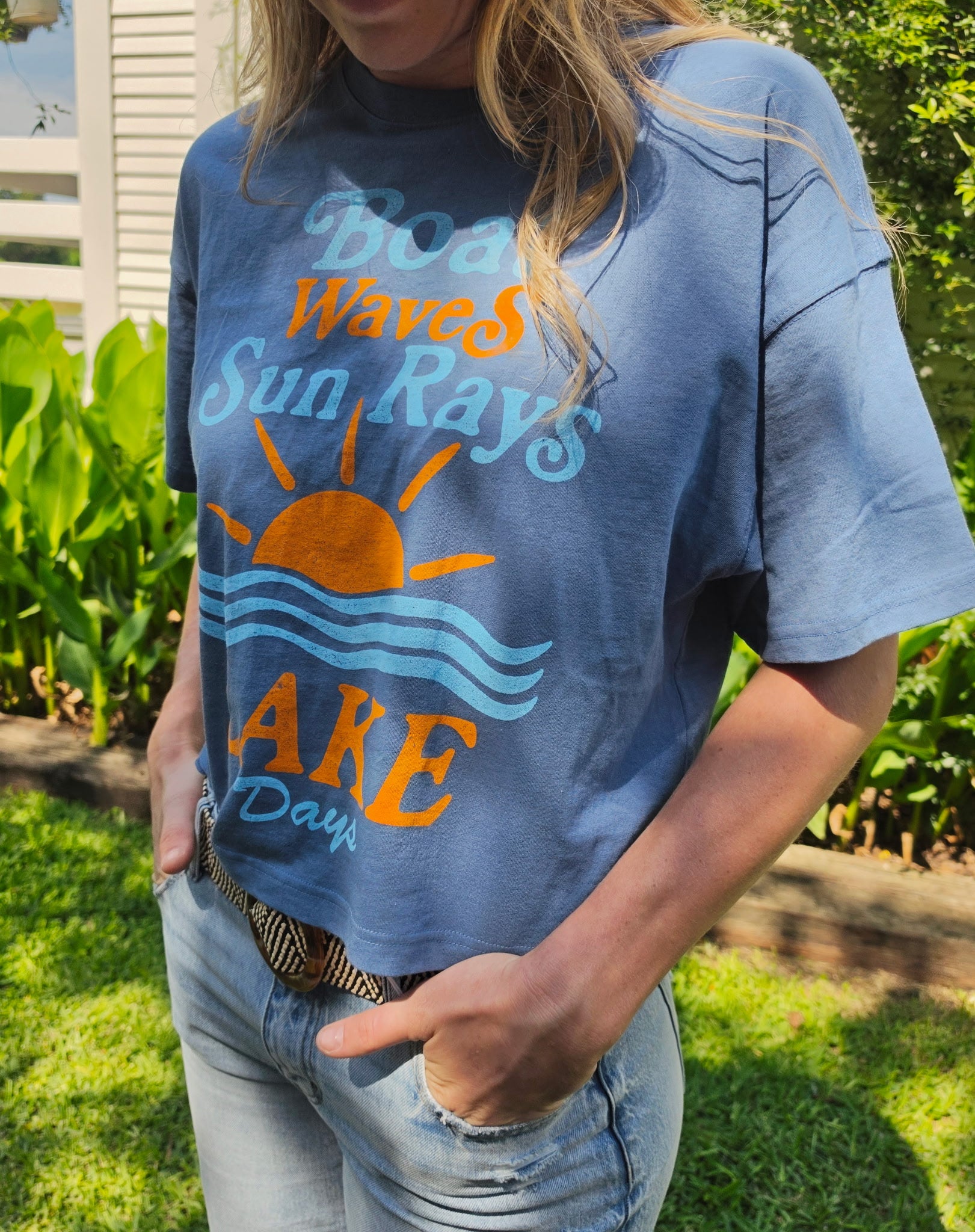 Cropped Summer Graphic Tee
