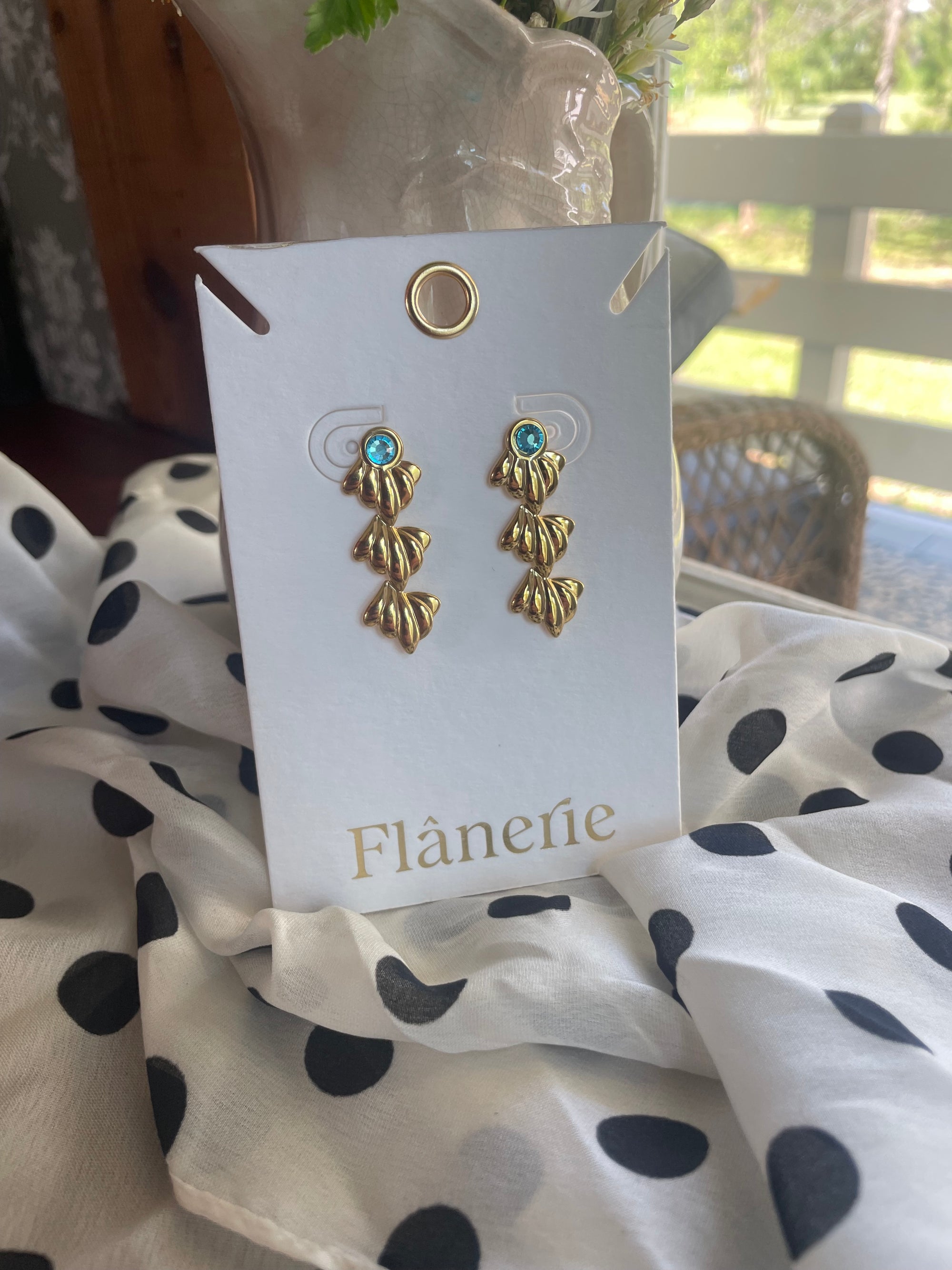 Gold Shell Drop Earring